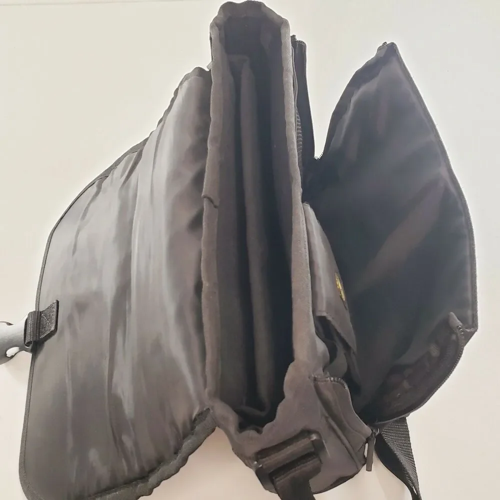 Targus CityGear Mini Messenger Bag iPad Tablets Soft Case Carrier Black Grey